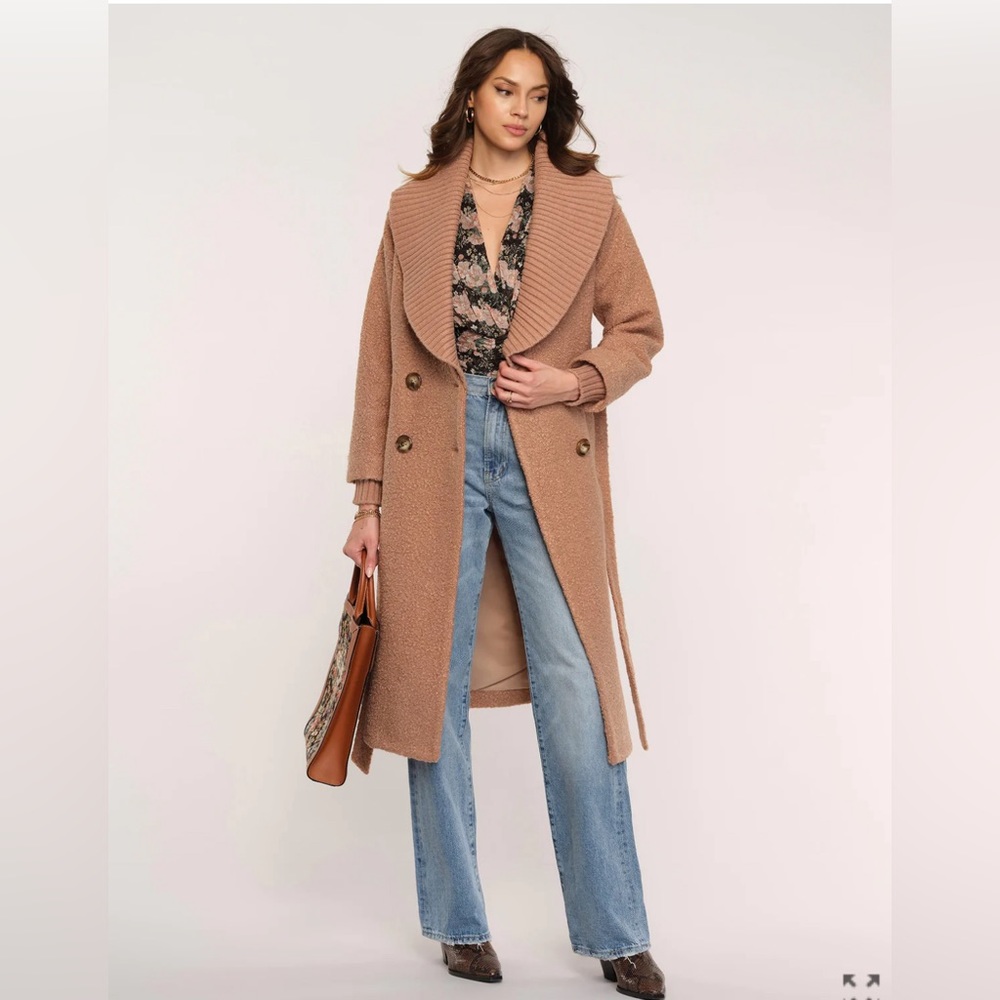 New with tags Heartloom Laria coat camel